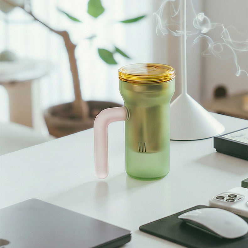 Taza con infusor de té y diseño de separación para té