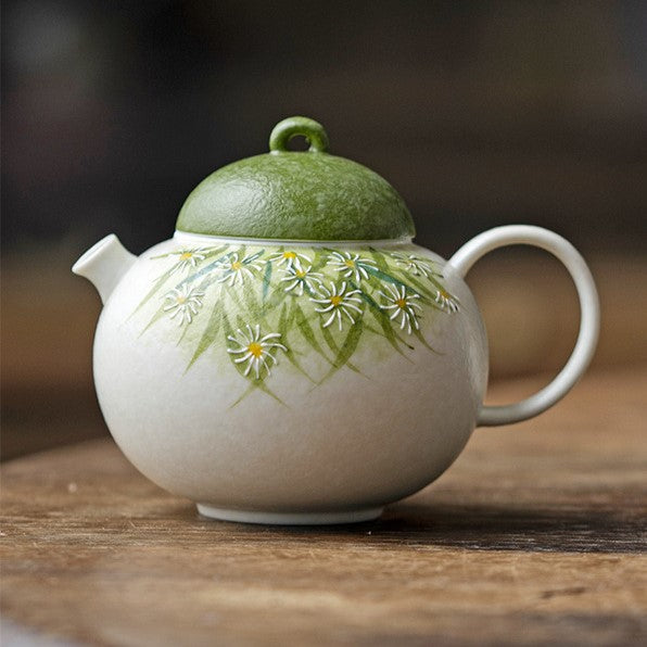 Hand-Painted Daisy Ceramic Tea & Coffee Collection